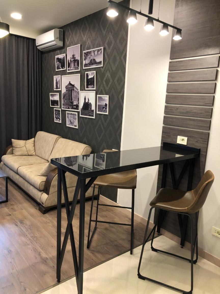 Apartment On Moskovyan 31 예레반 외부 사진
